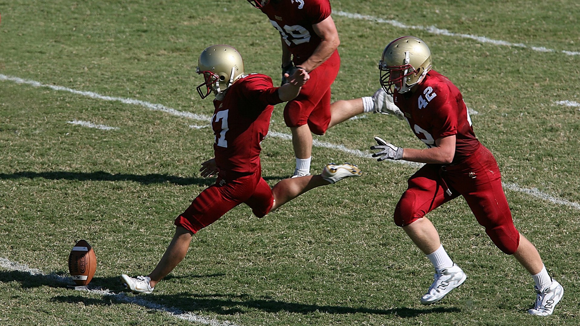 中超球队加强边路进攻战术研究,中超比赛规则改革